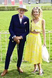 Große Saisoneröffnung 2024 auf der Rennbahn Hoppegarten in Berlin