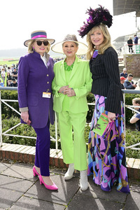 Große Saisoneröffnung 2024 auf der Rennbahn Hoppegarten in Berlin