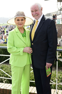 Große Saisoneröffnung 2024 auf der Rennbahn Hoppegarten in Berlin