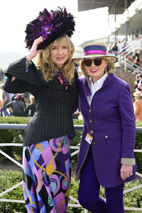 Große Saisoneröffnung 2024 auf der Rennbahn Hoppegarten in Berlin