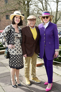 Große Saisoneröffnung 2024 auf der Rennbahn Hoppegarten in Berlin