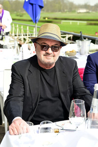 Große Saisoneröffnung 2024 auf der Rennbahn Hoppegarten in Berlin