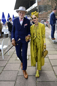 Große Saisoneröffnung 2024 auf der Rennbahn Hoppegarten in Berlin