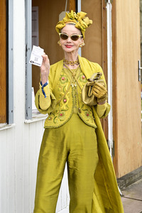 Große Saisoneröffnung 2024 auf der Rennbahn Hoppegarten in Berlin