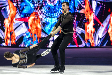 Eisrevue 'Holiday on Ice - No Limits' in Erfurt