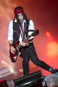 Konzert der Hollywood Vampires in Grenchen