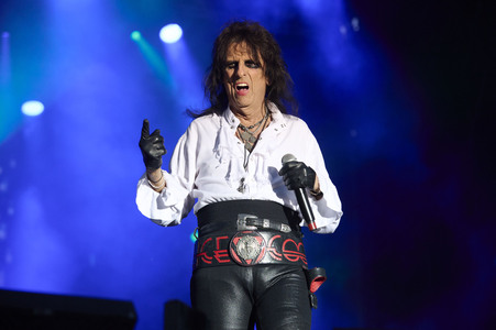 Konzert der Hollywood Vampires in Grenchen