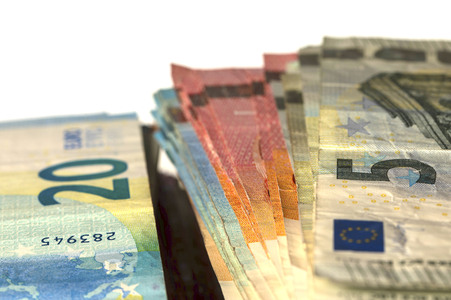 Symbolfoto Barzahlung