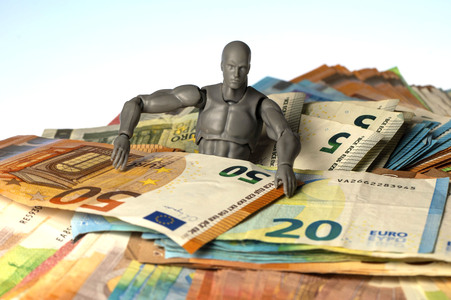 Symbolfoto Barzahlung