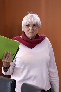 96. Sitzung des Bundeskabinetts in Berlin