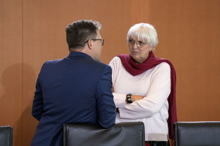 96. Sitzung des Bundeskabinetts in Berlin