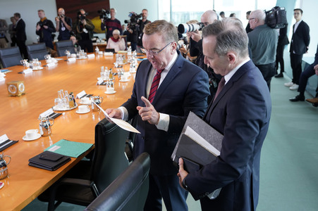 96. Sitzung des Bundeskabinetts in Berlin