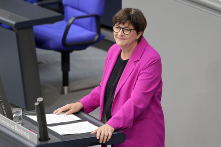 163. Sitzung des Deutschen Bundestages in Berlin