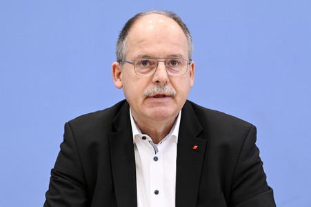 Bundespressekonferenz Zukunftsinvestitionen in Berlin