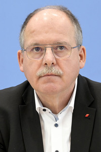 Bundespressekonferenz Zukunftsinvestitionen in Berlin