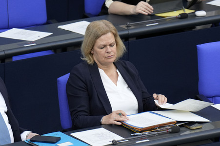 163. Sitzung des Deutschen Bundestages in Berlin