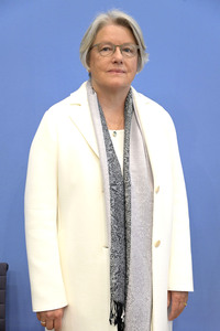 Bundespressekonferenz Abschlussbericht der Kommission zur reproduktiven Selbstbestimmung und Fortpflanzungsmedizin in Berlin