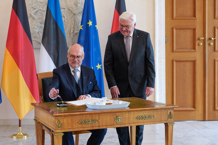 Begrüßung des Präsidenten der Republik Estland in Berlin
