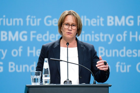 Pressekonferenz zur Krankenhausreform in Berlin