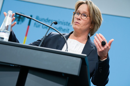 Pressekonferenz zur Krankenhausreform in Berlin