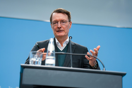 Pressekonferenz zur Krankenhausreform in Berlin