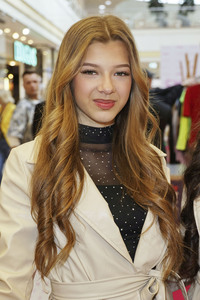 2. Charity-Flohmarkt zugunsten der Tribute to Bambi Stiftung in Hamburg