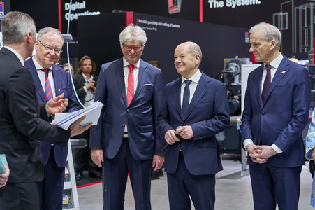 Eröffnungsrundgang auf der Hannover Messe 2024