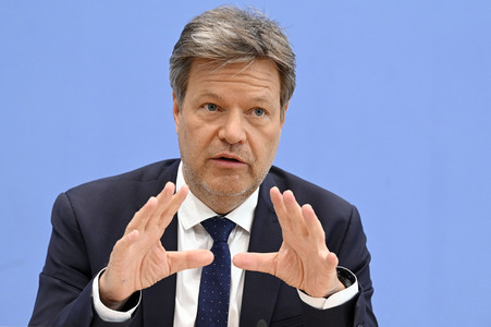 Bundespressekonferenz Frühjahresprojektion der Bundesregierung 2024 in Berlin