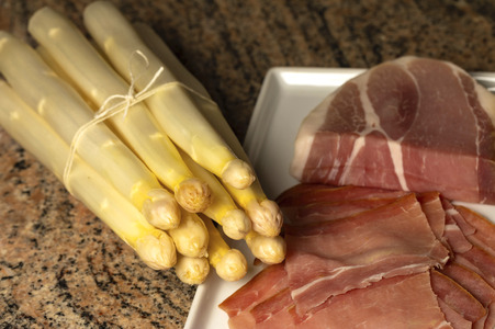 Symbolfoto Spargelzubereitung