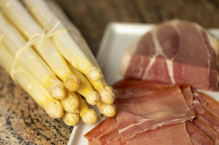 Symbolfoto Spargelzubereitung