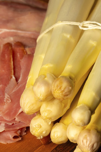 Symbolfoto Spargelzubereitung