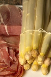 Symbolfoto Spargelzubereitung