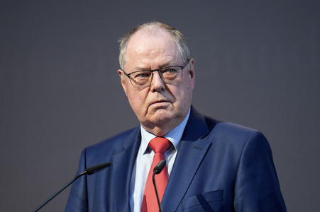 Wanderausstellung 'Challenging Democracy - Von Helmut Schmidt bis heute' in Berlin