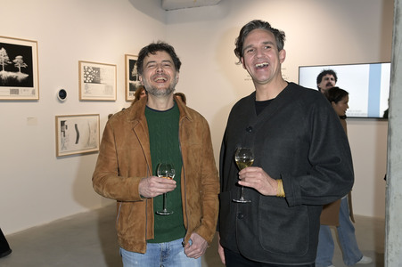 Ausstellungseröffnung Ruinart Maison 1729 Kunst Pop-up am Tacheles in Berlin