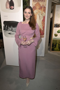 Ausstellungseröffnung Ruinart Maison 1729 Kunst Pop-up am Tacheles in Berlin