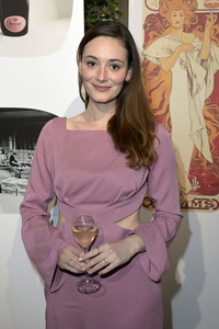 Ausstellungseröffnung Ruinart Maison 1729 Kunst Pop-up am Tacheles in Berlin