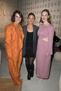 Ausstellungseröffnung Ruinart Maison 1729 Kunst Pop-up am Tacheles in Berlin