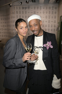 Ausstellungseröffnung Ruinart Maison 1729 Kunst Pop-up am Tacheles in Berlin