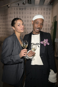 Ausstellungseröffnung Ruinart Maison 1729 Kunst Pop-up am Tacheles in Berlin