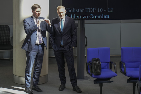 166. Sitzung des Deutschen Bundestages in Berlin