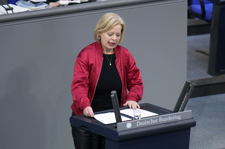 166. Sitzung des Deutschen Bundestages in Berlin