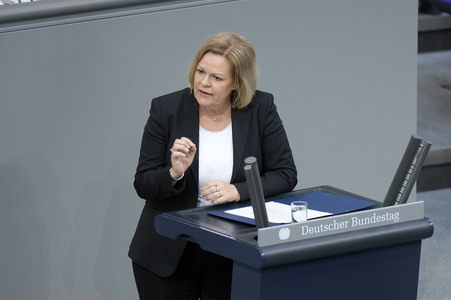 166. Sitzung des Deutschen Bundestages in Berlin