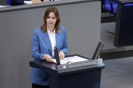 166. Sitzung des Deutschen Bundestages in Berlin