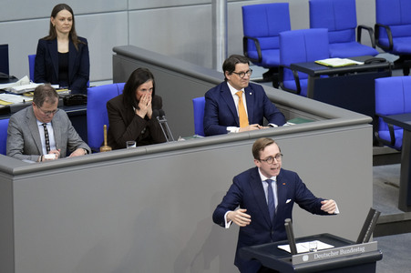 166. Sitzung des Deutschen Bundestages in Berlin