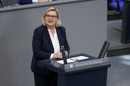 166. Sitzung des Deutschen Bundestages in Berlin