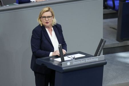 166. Sitzung des Deutschen Bundestages in Berlin