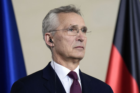 Empfang des NATO-Generalsekretärs in Berlin