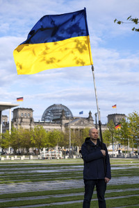 Ukrainer demonstrieren in Berlin