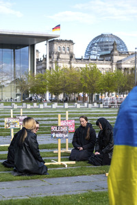 Ukrainer demonstrieren in Berlin