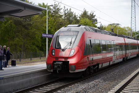 Feierliche Inbetriebnahme der Verkehrsstation Potsdam Pirschheide